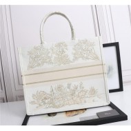 LARGE Dior BOOK TOTE Dior Around the World Stella Embroidery Gold-Tone High