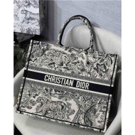 LARGE Dior BOOK TOTE Toile de Jouy Embroidery Black High