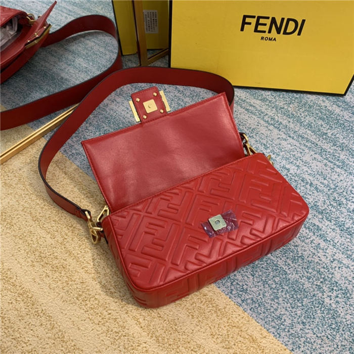 BAGUETTE leather bag Red High