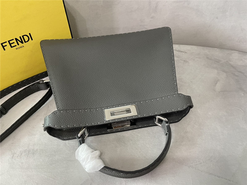 PEEKABOO ISEEU MEDIUM Cuoio Romano leather bag Grey High