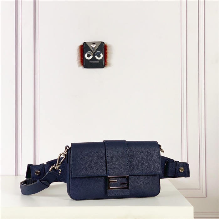 BAGUETTE grain leather bag navy blue High