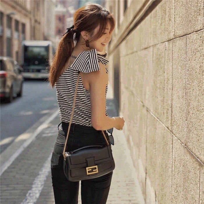 BAGUETTE CHAIN nappa leather bag Black High