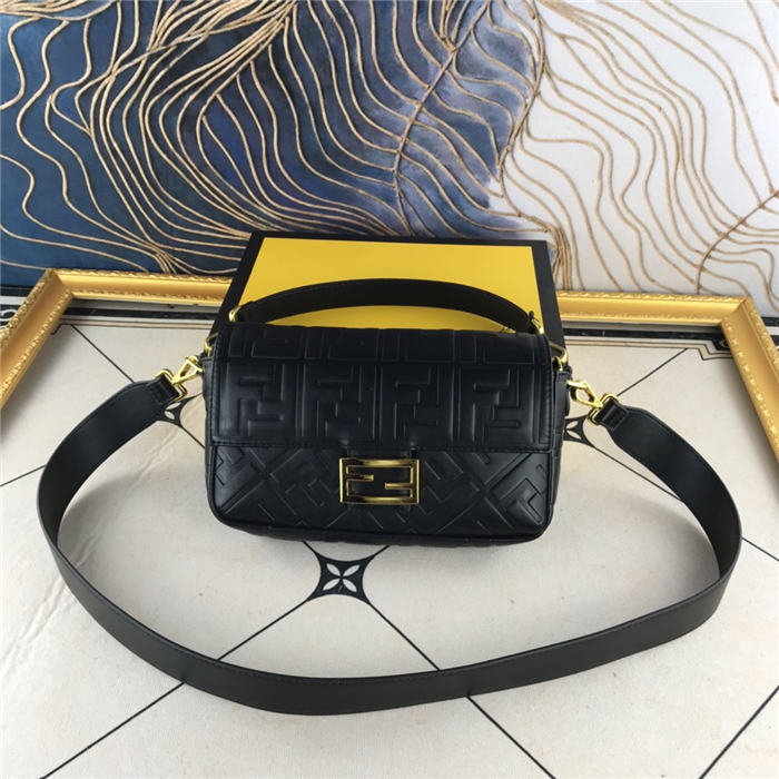 Fendi BAGUETTE nappa leather bag Black Mid