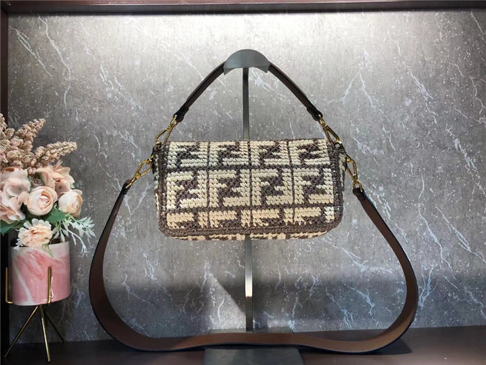 Fendi BAGUETTE raffia FF bag Brown Mid