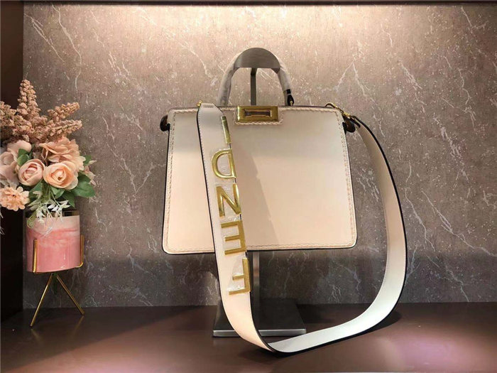 Fendi ICONIC PEEKABOO ISEEU Leather Bag Off-white Mid