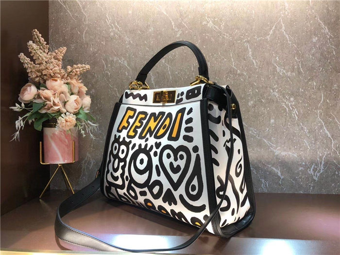 Fendi PEEKABOO ICONIC MEDIUM bag Valentine's