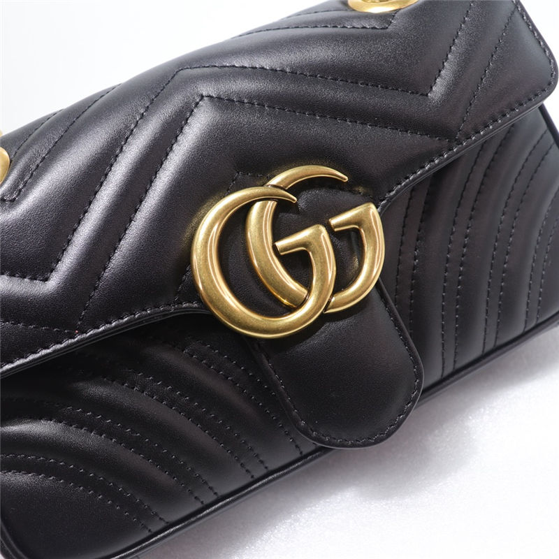 GG Marmont mini matelassé shoulder bag black High