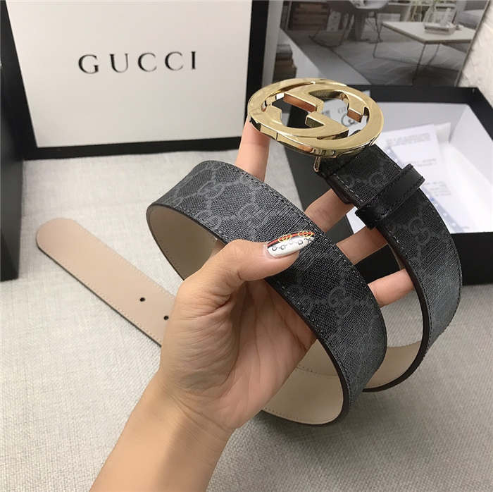 Gucci GG Supreme belt with G buckle 35/38mm High