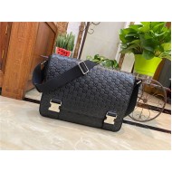 Gucci Signature leather messenger Embossed GG Black mid