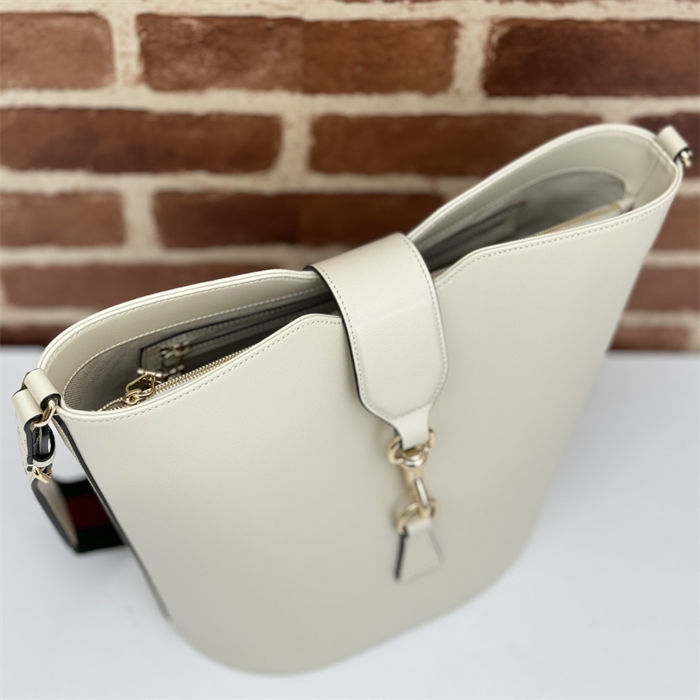 Gucci MEDIUM BUCKET SHOULDER BAG Leather 782904 Ivory High