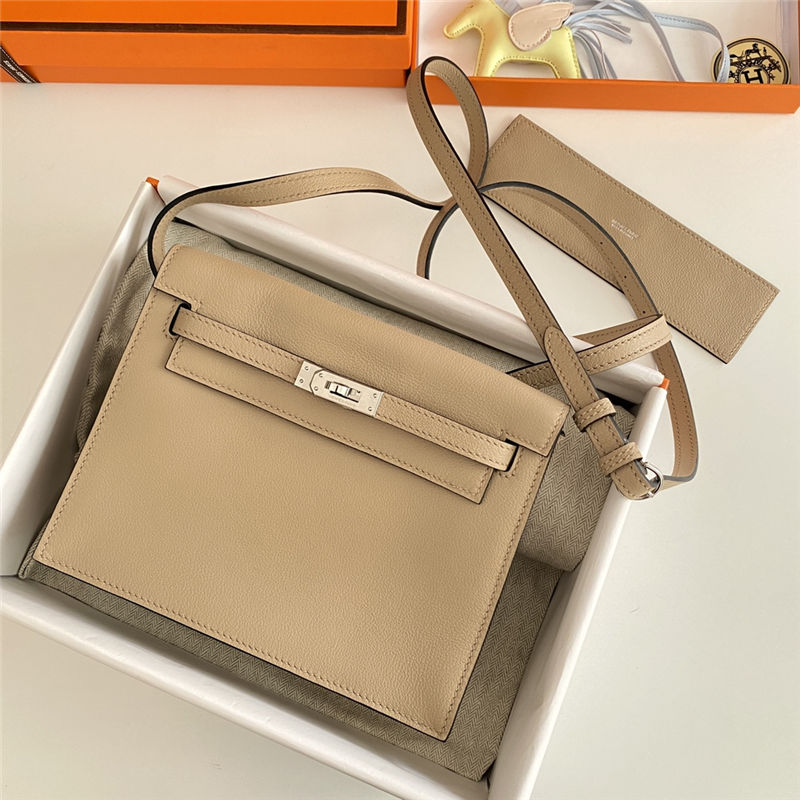 Hermes Kelly Danse 22cm Evercolor WAX Trench Silver Metal High