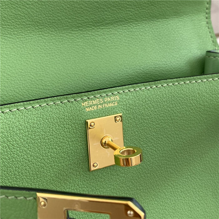 Hermes Kelly Danse 22cm Evercolor WAX Vert Criquet Gold Metal High