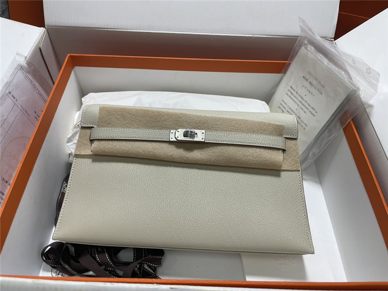 Hermes Kelly Elan 27cm Goatskin Craie Silver-Metal WAX High