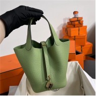 Hermes Picotin Lock 18/22 Bag Togo Leather In Vert Criquet-Gold WAX High