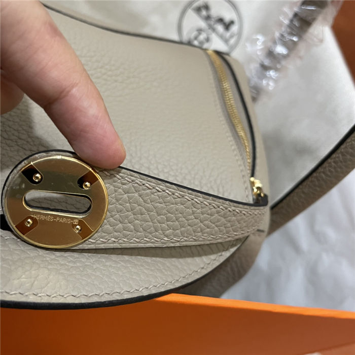 Hermes Lindy 26/30cm Bag Clemence Leather In Tourterelle Gold-Metal WAX High