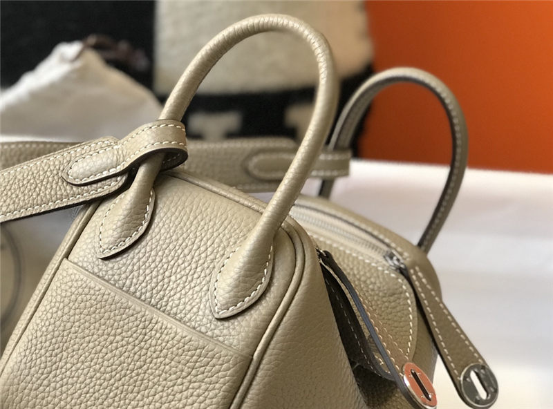 Hermes Lindy Mini Bag Calfskin Leather In Tourterelle High