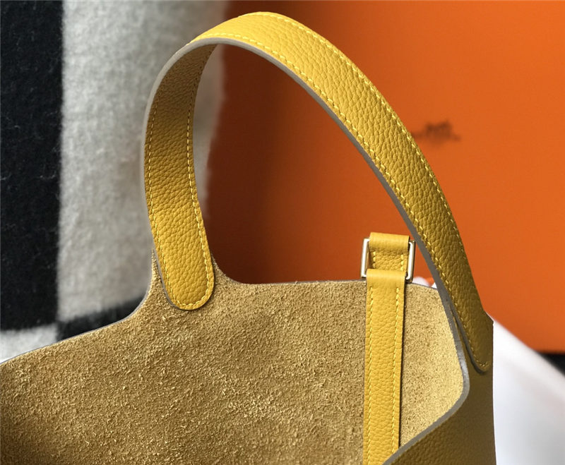 Hermes Picotin Lock 18/22 Bag Togo Leather In Jaune Ambre WAX High