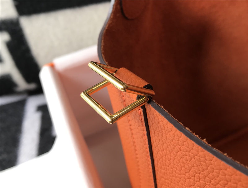 Hermes Picotin Lock 18/22 Bag Togo Leather In Orange WAX High