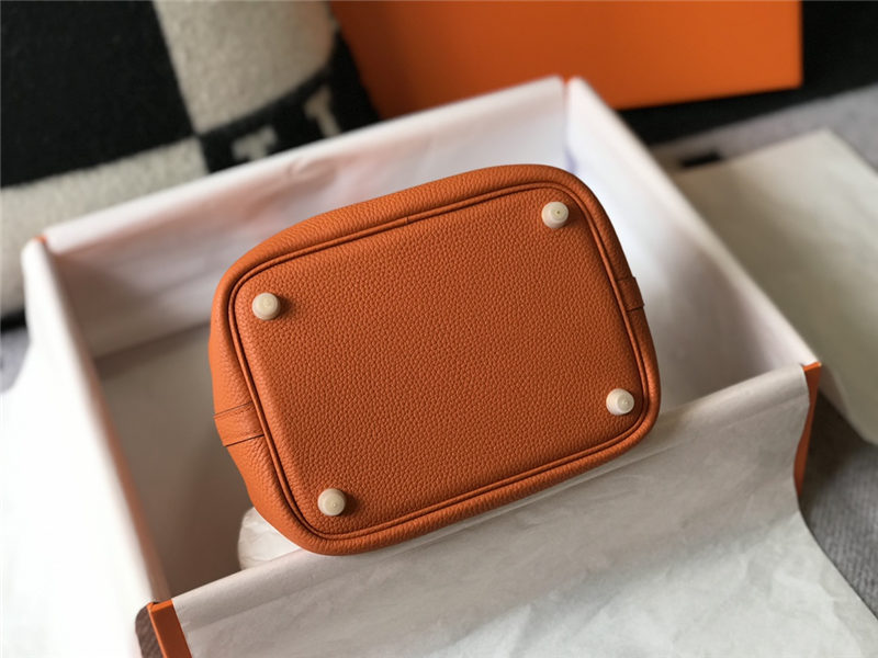 Hermes Picotin Lock 18/22 Bag Togo Leather In Orange WAX High