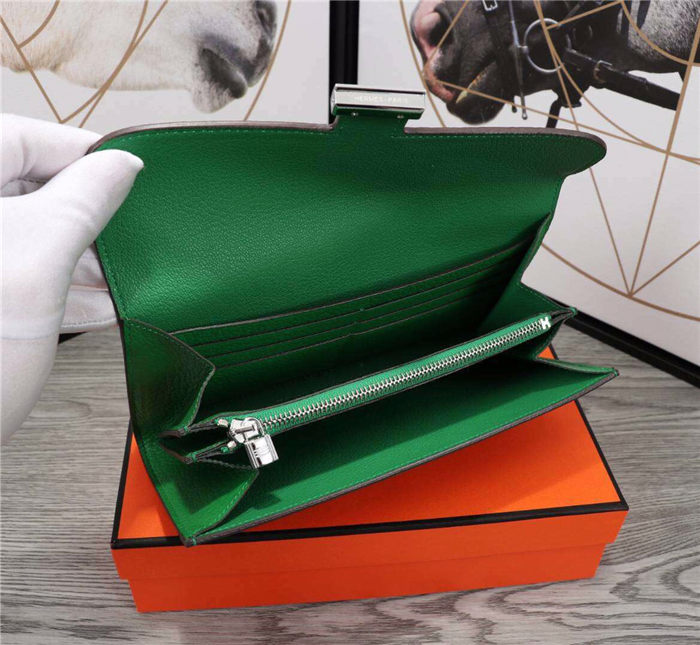 Hermes Constance Long Wallet Calfskin In Green High