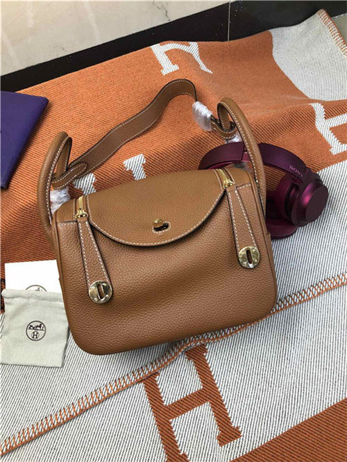 Hermes Lindy 26/30cm Bag Clemence Leather In Tan Gold-Metal High