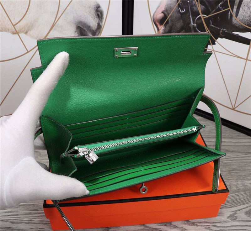 Hermes Kelly Classic Wallet Calfskin In Green High