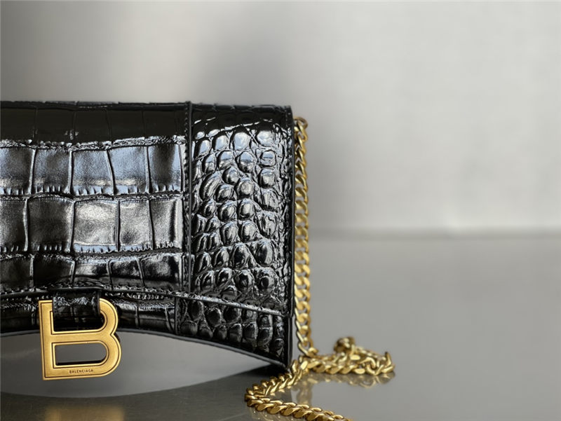 WOMEN'S HOURGLASS WALLET ON CHAIN IN Shiny Crocodile Embossed Black-Gold High