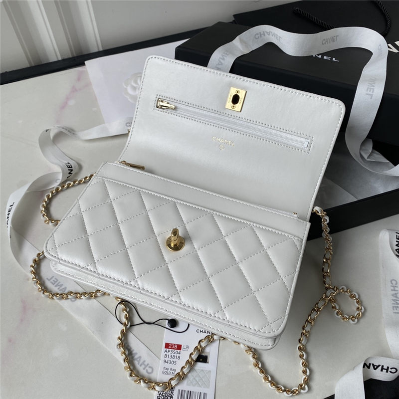 Chanel Wallet on Chain AP3504 Lambskin, Imitation Pearls, Strass & Gold-Tone Metal White A