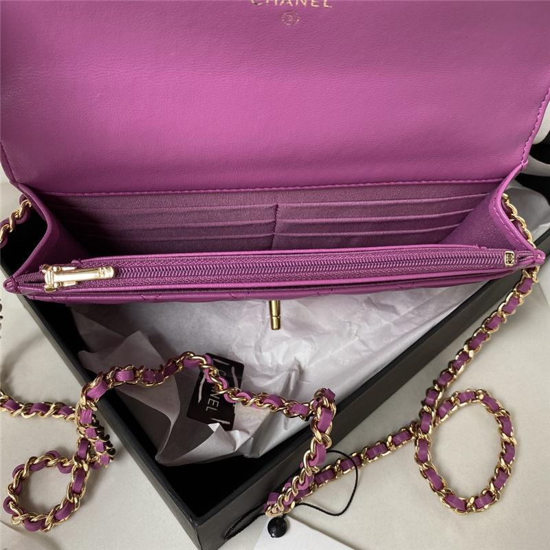 Chanel Wallet on Chain AP3504 Lambskin, Imitation Pearls, Strass & Gold-Tone Metal Fuchsia A