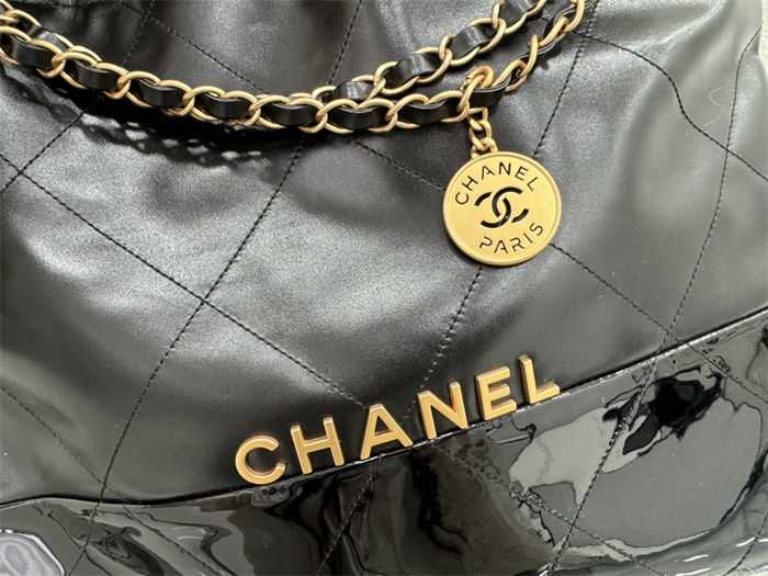 Chanel 22 MEDIUM HANDBAG Patchwork Shiny Calfskin & Gold-Tone Metal AS3261 High