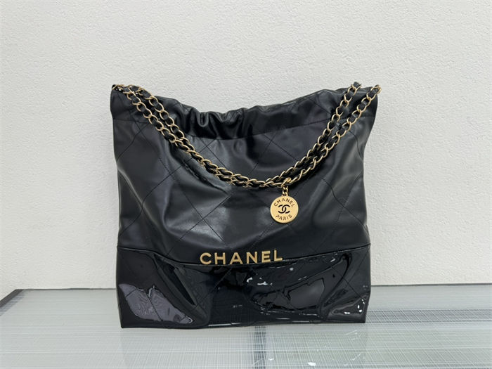 Chanel 22 MEDIUM HANDBAG Patchwork Shiny Calfskin & Gold-Tone Metal AS3261 High