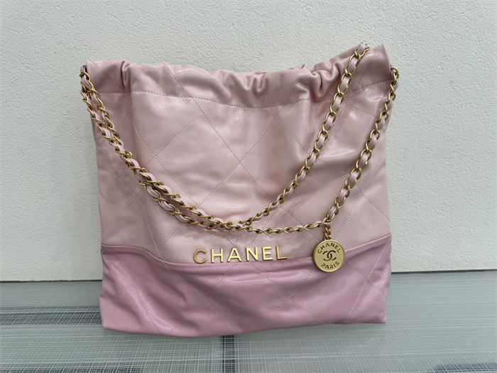 Chanel 22 MEDIUM HANDBAG Patchwork Shiny Calfskin & Gold-Tone Metal AS3261 High