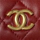 FLAP PHONE HOLDER WITH CHAIN AP3512 Lambskin, Imitation Pearls, Enamel & Gold-Tone Metal Burgundy A