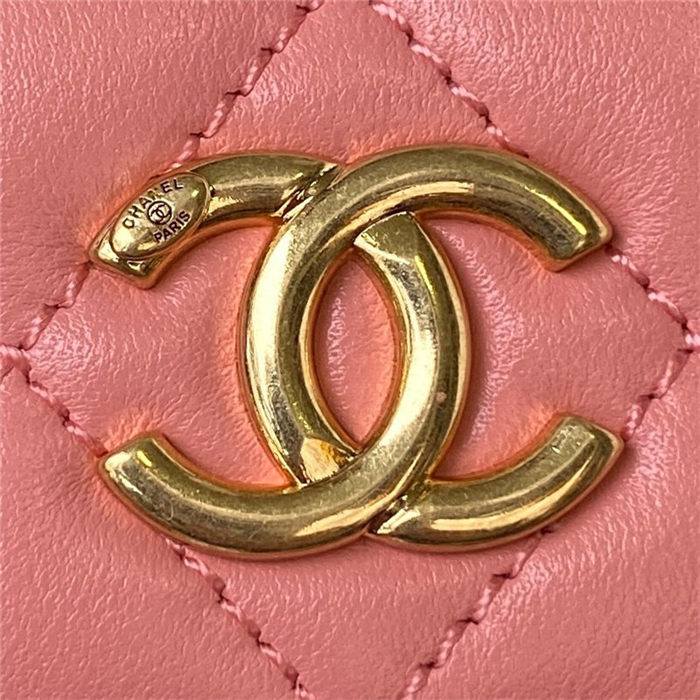 Chanel CLUTCH WITH CHAIN AP3513 Lambskin, Imitation Pearls, Enamel & Gold-Tone Metal Pink High