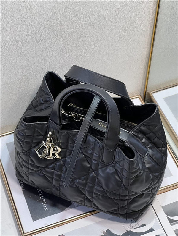 MEDIUM DIOR TOUJOURS BAG Macrocannage Calfskin Black High