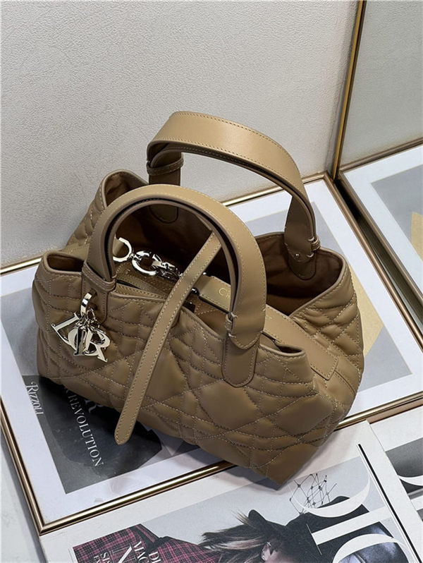 SMALL DIOR TOUJOURS BAG Macrocannage Calfskin Tan High