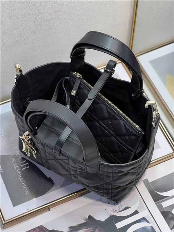 SMALL DIOR TOUJOURS BAG Macrocannage Calfskin Black High