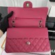 Medium CLASSIC HANDBAG Grained Calfskin Fuchsia Silver Metal A