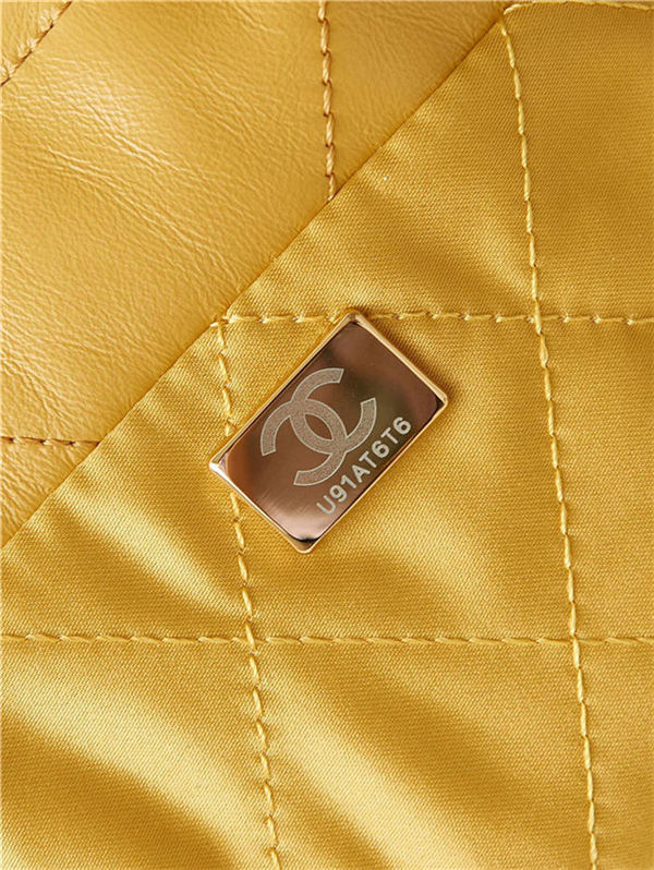 Chanel 22 MINI HANDBAG Shiny Calfskin Camel & Gold-Tone Metal AS3980 High