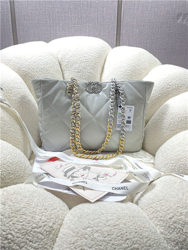 Chanel 19 SHOPPING BAG Shiny Lambskin, Gold-Tone, Silver-Tone & Ruthenium-Finish Metal AS3660 Grey High