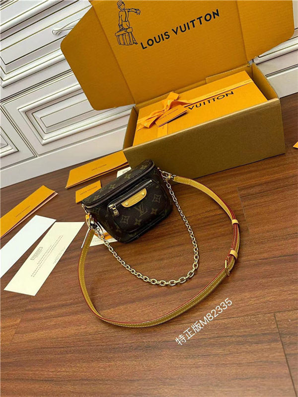 Louis Vuitton Mini Bumbag Monogram coated canvas M82335 Top