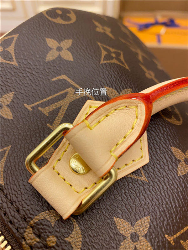 Louis Vuitton Speedy Bandoulière 25 Monogram coated canvas M41113 Top