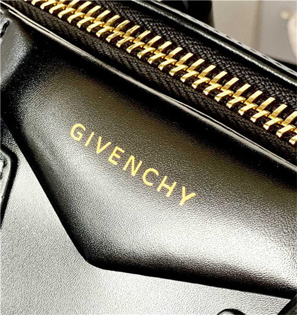 Givenchy MINI ANTIGONA BAGE IN SMOOTH BOX LEATHER Top