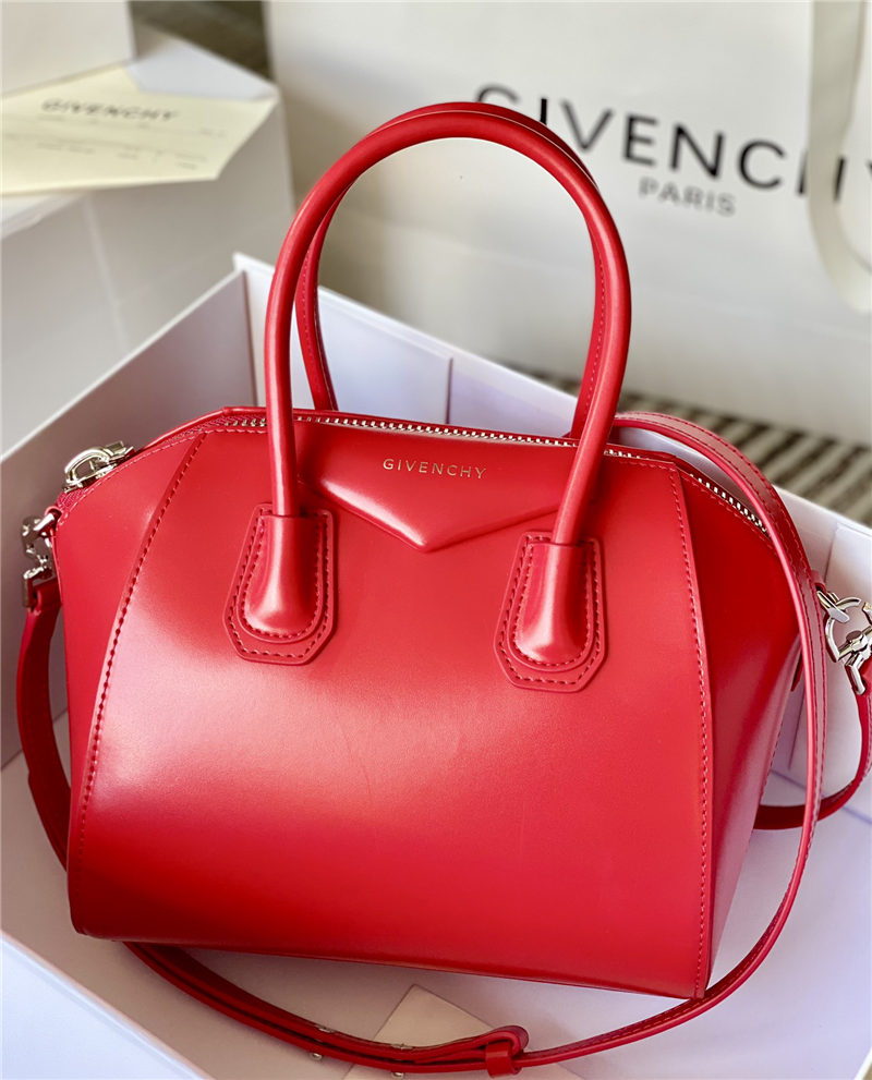 Givenchy MINI ANTIGONA BAGE IN SMOOTH BOX LEATHER Top