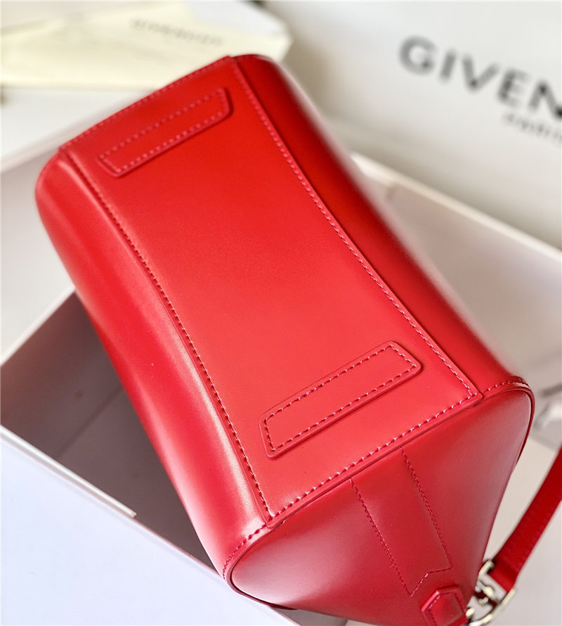 Givenchy MINI ANTIGONA BAGE IN SMOOTH BOX LEATHER Top