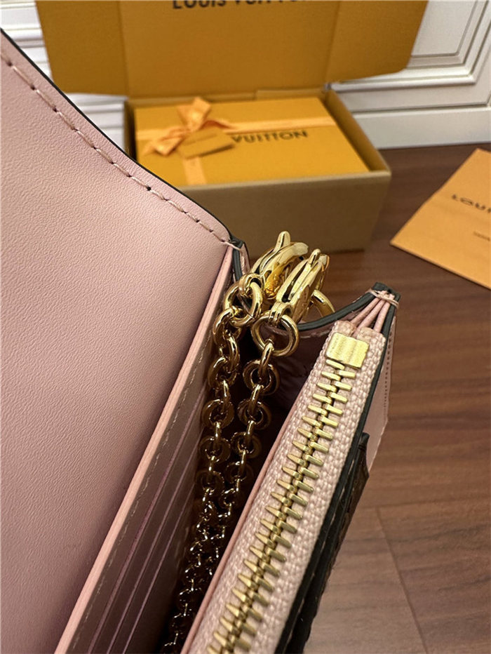 Louis Vuitton FLORE CHAIN WALLET M67405 Rose Ballerine Top