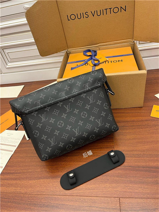 Louis Vuitton Messenger PM Voyager Monogram Eclipse M40511 Top