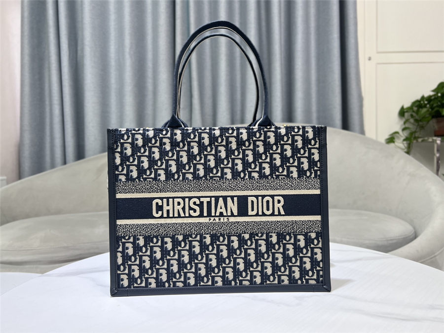 MEDIUM Dior BOOK TOTE Dior Oblique Embroidery Blue With Strap High