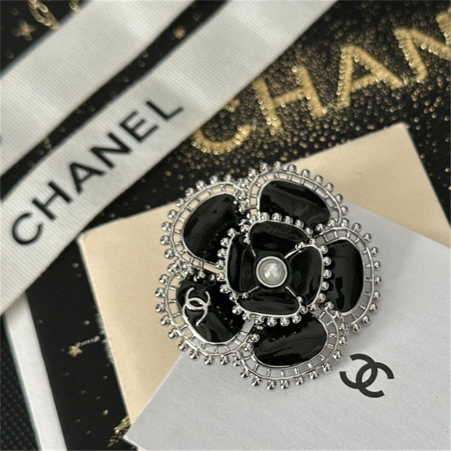 Chanel BROOCH 13582