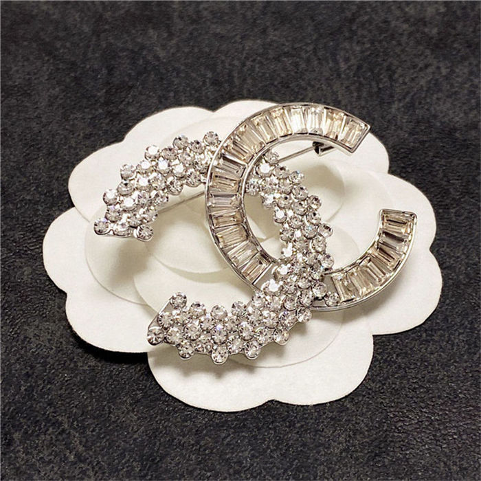 Chanel BROOCH 13584